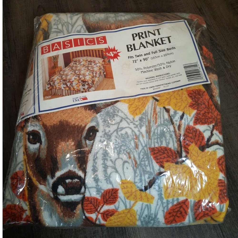 New Vintage basics Deer print Blanket Polyester/nylon 72"x90” Twin/Full USA